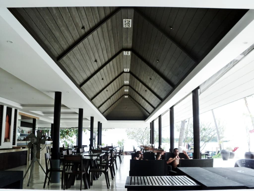 Iyara Beach Hotel & Plaza - photo 25