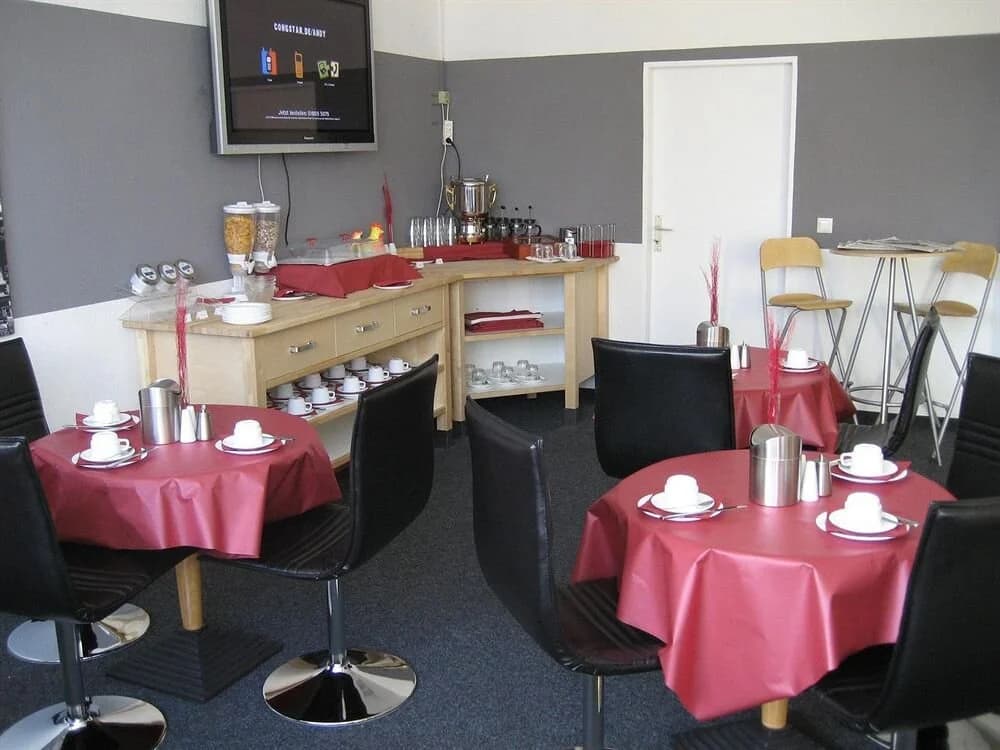 Academy Hotel Berlin - photo 12
