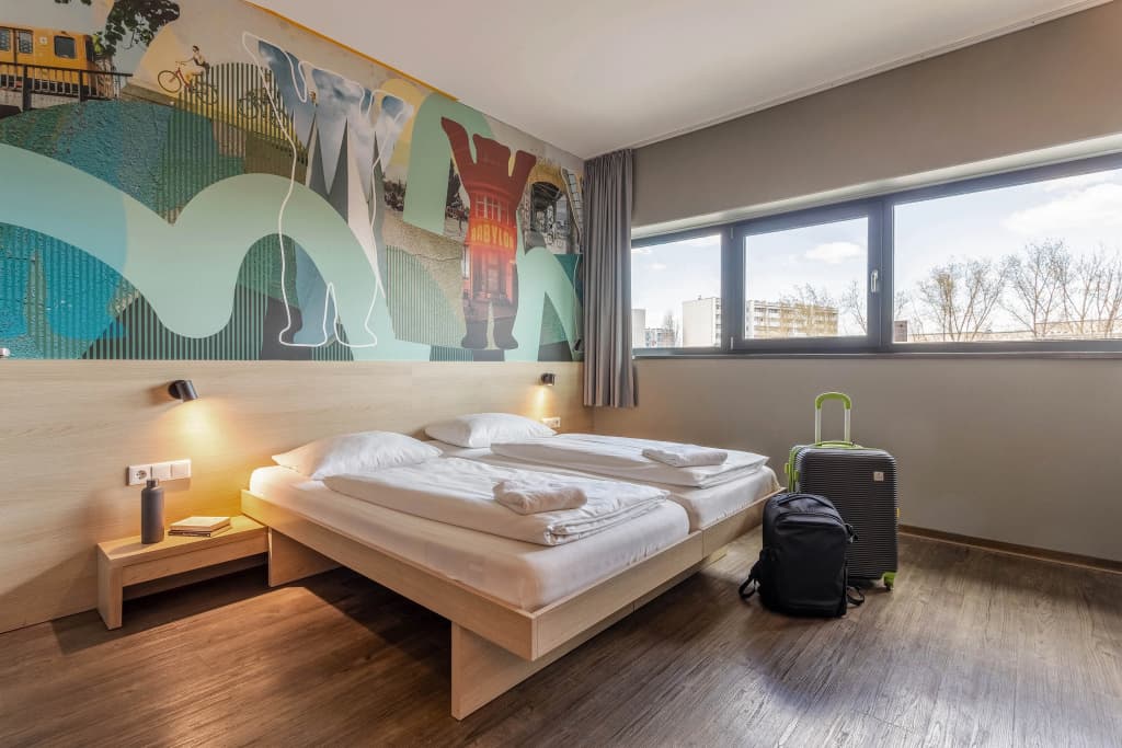 Meininger Hotel Berlin Flughafen - photo 46