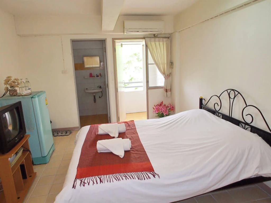 Thanapa Apartment - photo 19