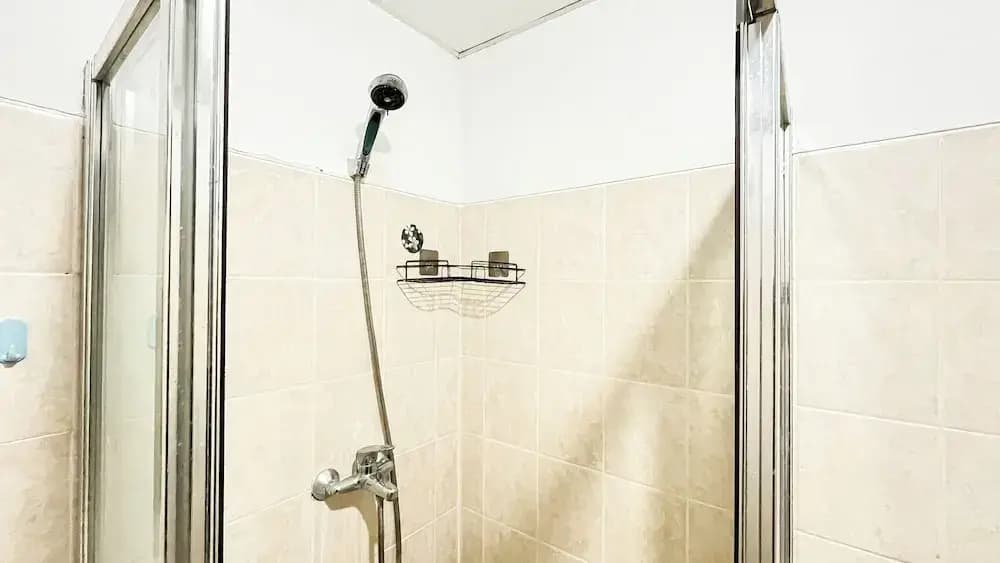 Cozy 1Br Apartment At The Wave Kuningan - photo 7