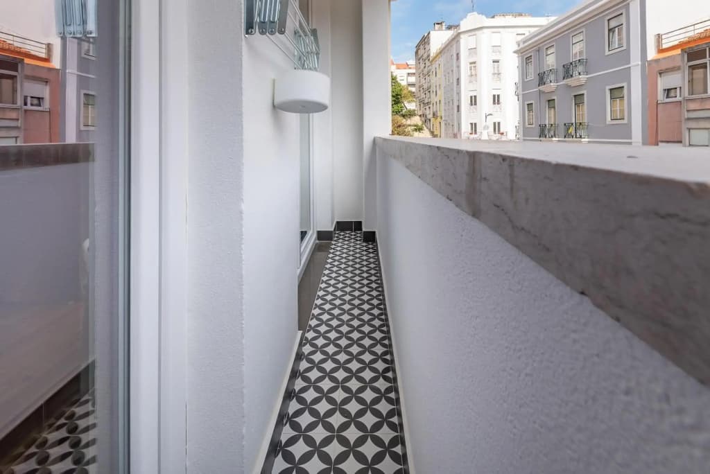 Modern Stylish studio in downtown Lisbon - photo 17