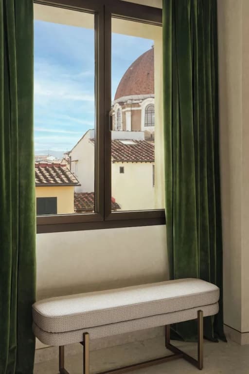 W Florence - photo 5