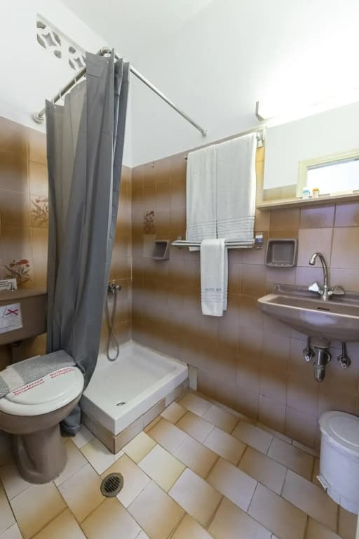 ROY Hotel - photo 9