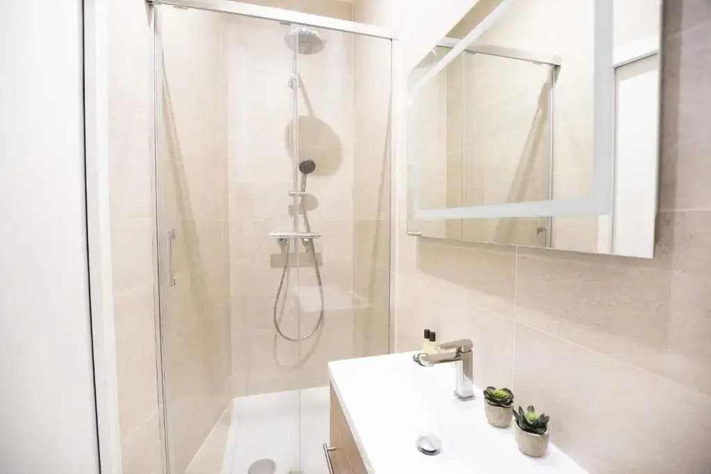 GuestReady - Bright and Spacious Apartment near Eiffel Tower - photo 9