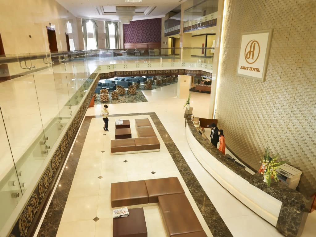 Army Hotel - photo 2