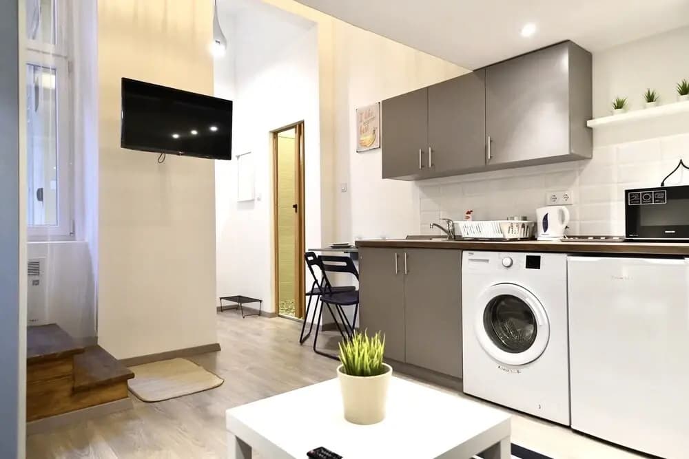 BpR Király Street Nest with A/C - photo 6