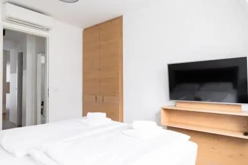 Nadland Apartment Wehlistrasse - photo 6