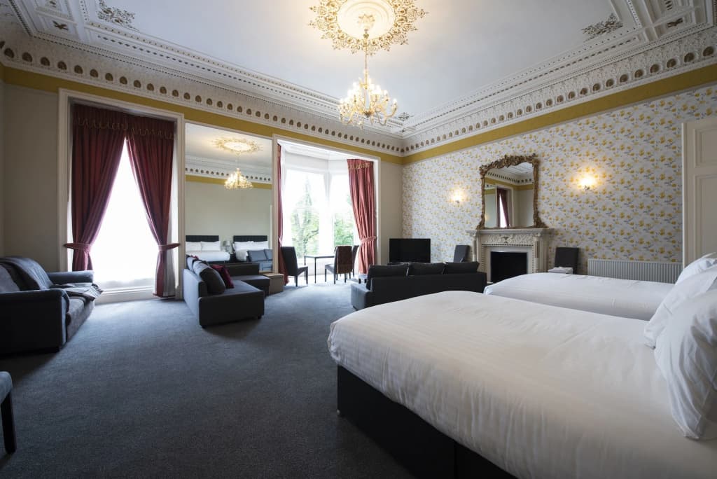 Grosvenor Suites - photo 3
