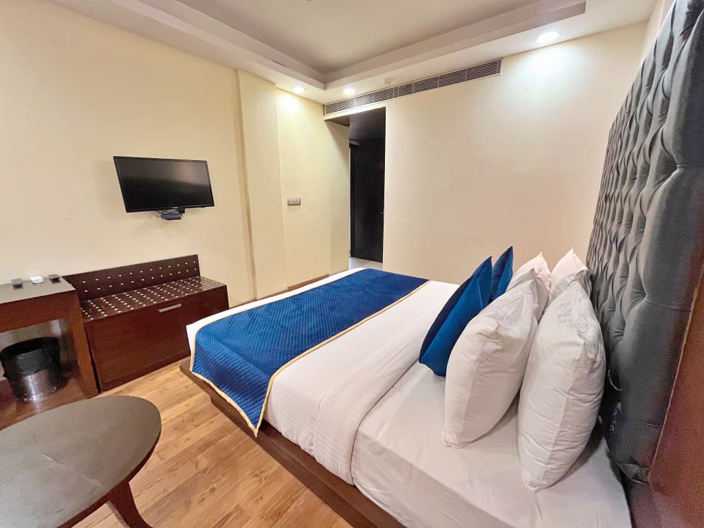 The Grand Orion - Kailash Colony - photo 26