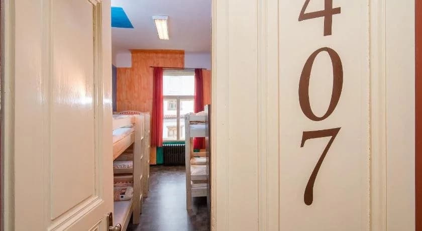 Best Spot Hostel - photo 11