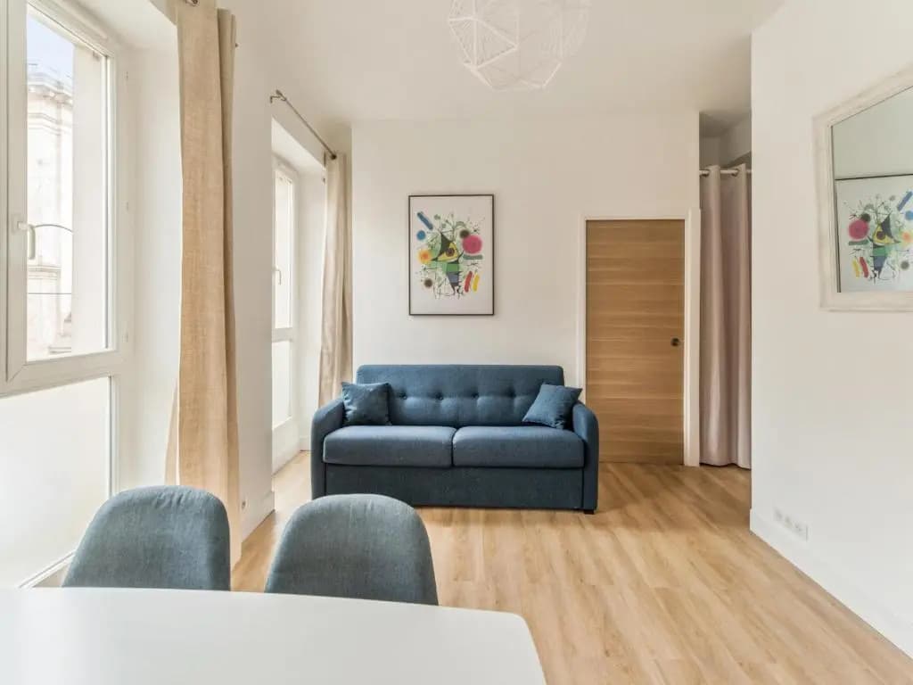 Welkeys Bonne Nouvelle Apartment - photo 6