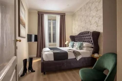 Romantic Loft Spanish Steps - main photo