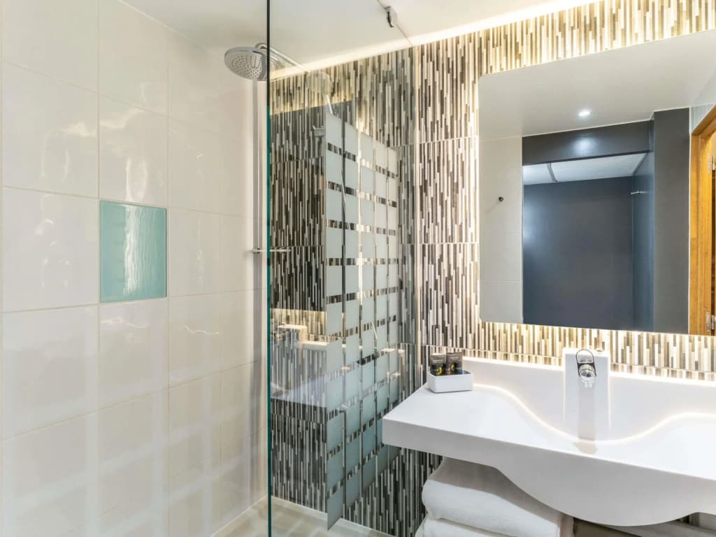 Novotel Edinburgh Park - photo 8