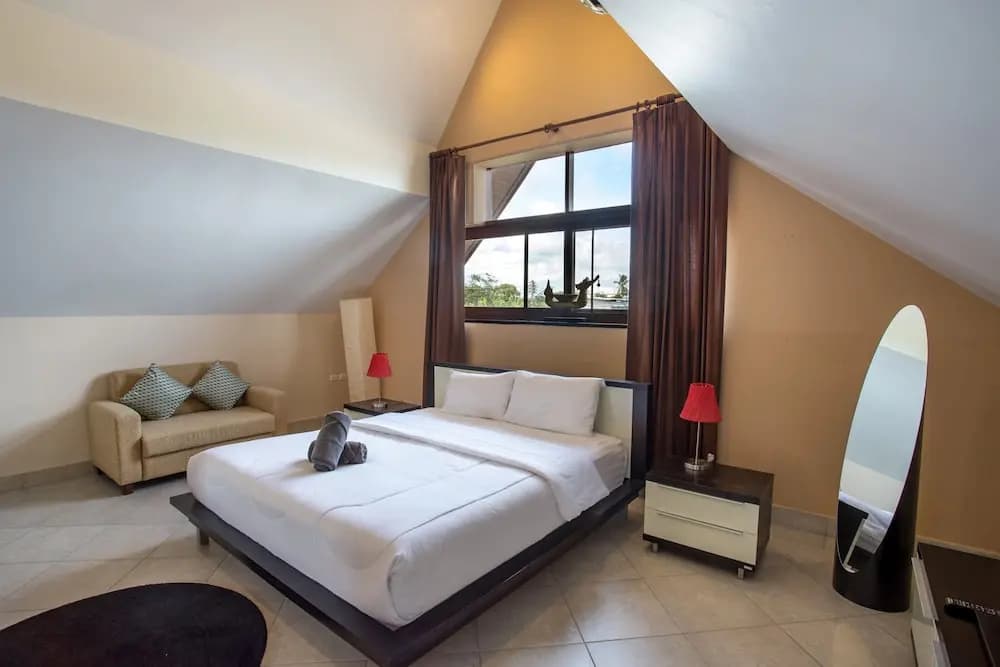 Blissful Villa Felicity with Ample Space - photo 5