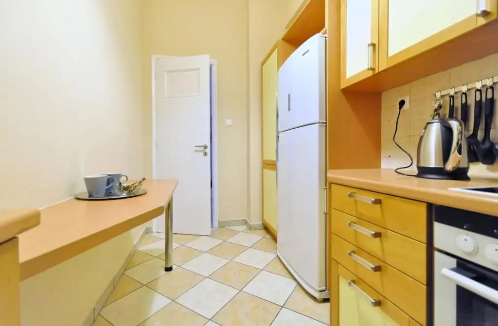 Courtyard Apt - Central Athens - photo 11