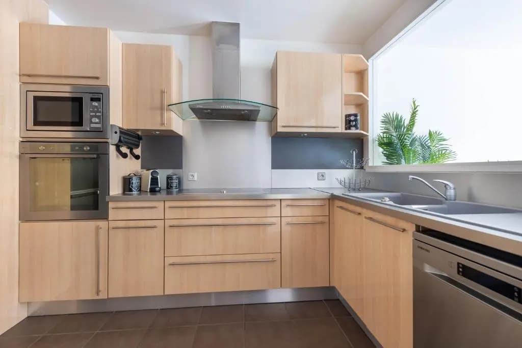 HEART of Nice- Modern Elegant 2BR Flat Big terrace - photo 15