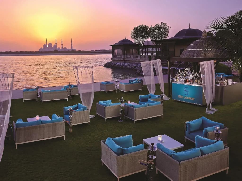Shangri-La Hotel Apartments Qaryat Al Beri - photo 14