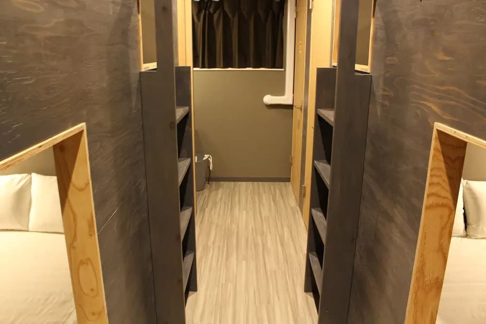 Sekai Hotel Yanagi - Hostel - photo 2