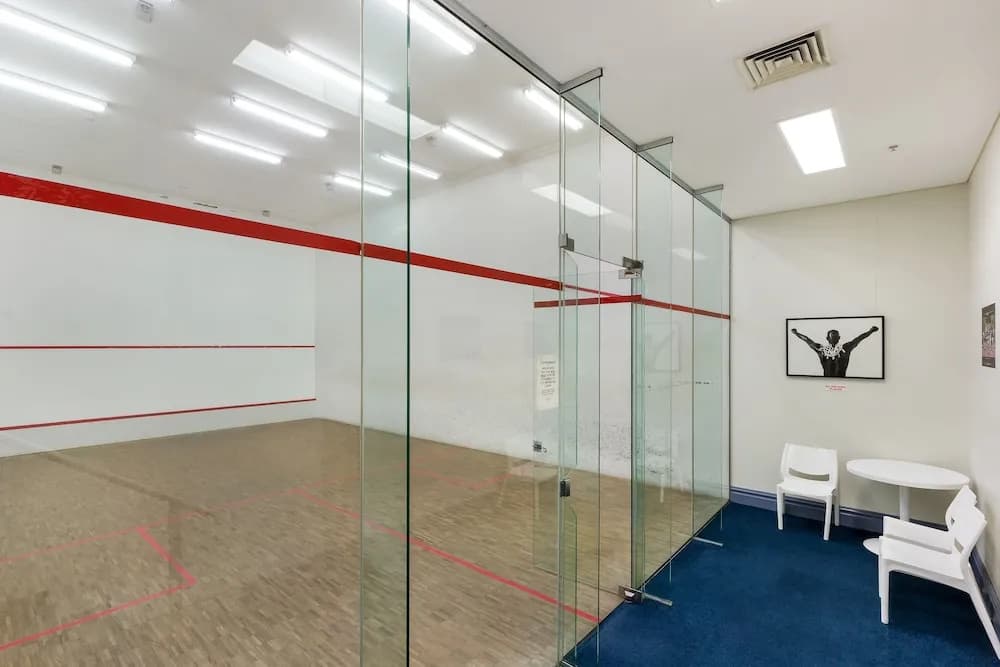 Sydney Cbd Self Contained Modern Studio Apartment - photo 13