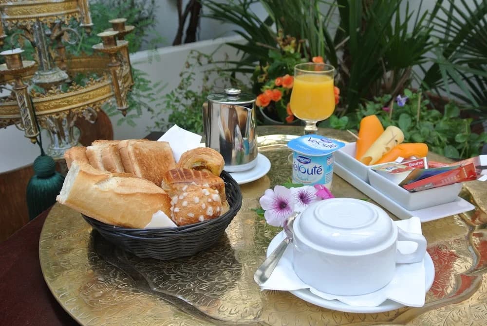 Hotel Denfert Montparnasse - photo 11