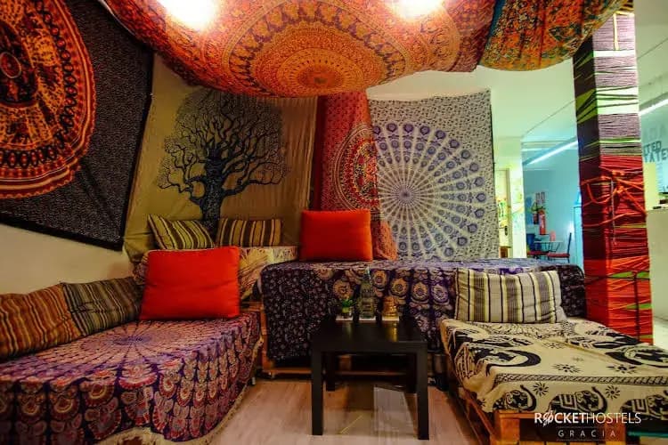 The Hostel Box - Gaudi - photo 22