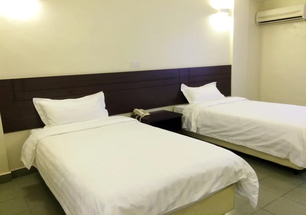 Hotel Sitiawan - photo 8