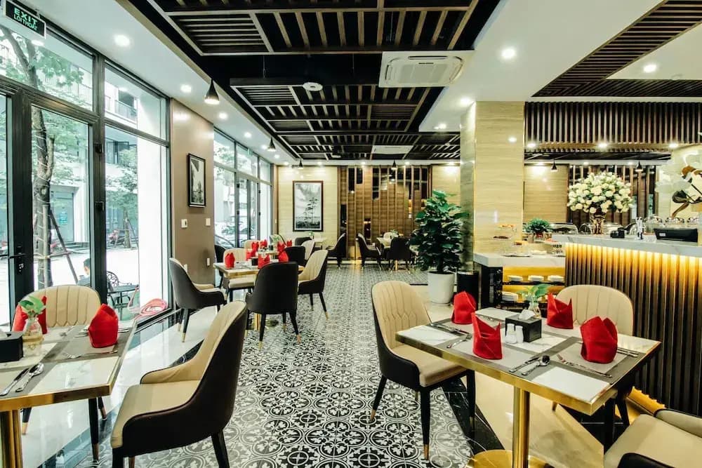 Top One Halong Hotel - photo 29