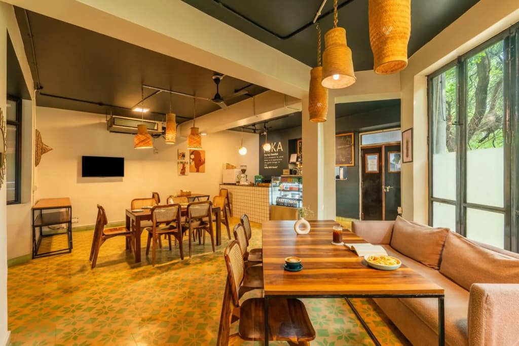 LetsBunk Poshtel & Suites - photo 18