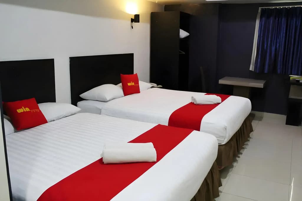 Win Hotel Blok M - photo 17