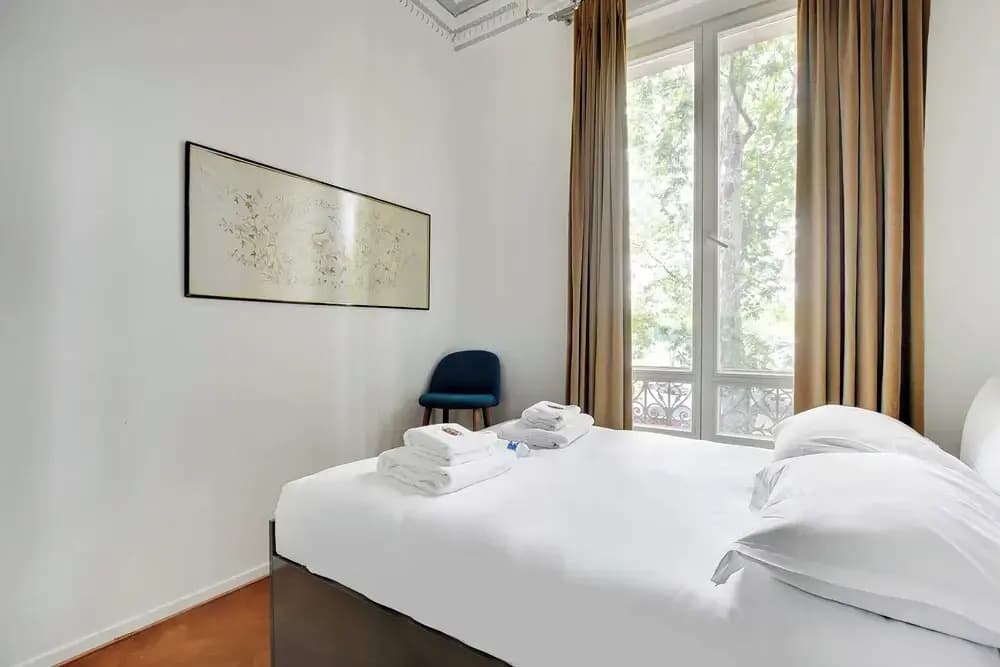 Magnificent Appt - 2bd/4p - Champs-elysees/alma - photo 3