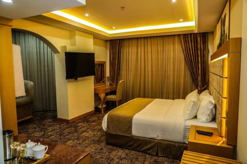 Muscat Plaza Hotel - photo 15