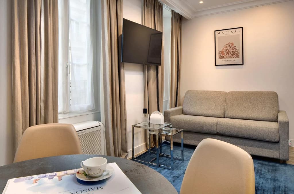 Serotel Suites - photo 42