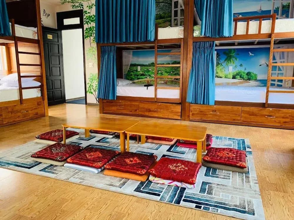 V.I.P's House 2 - photo 7