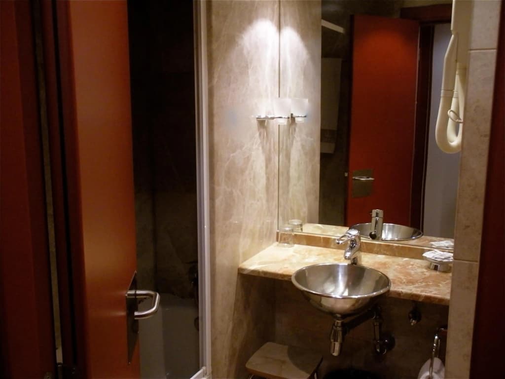 Anaco Hotel - photo 15