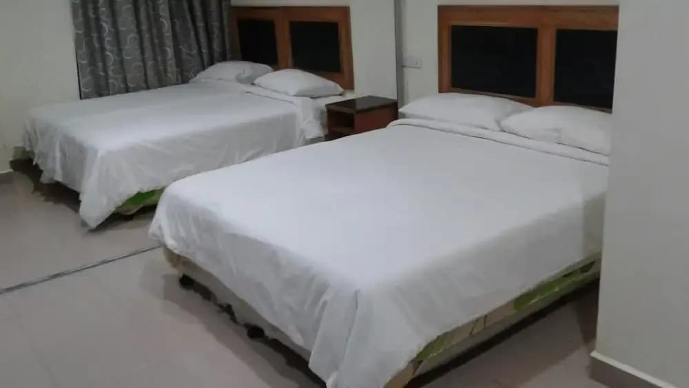 Sweet Hotel - photo 6