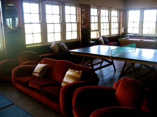 The Cecil Guesthouse - photo 16