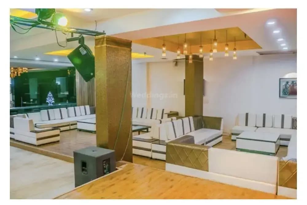 West Yard Hotels - photo 29