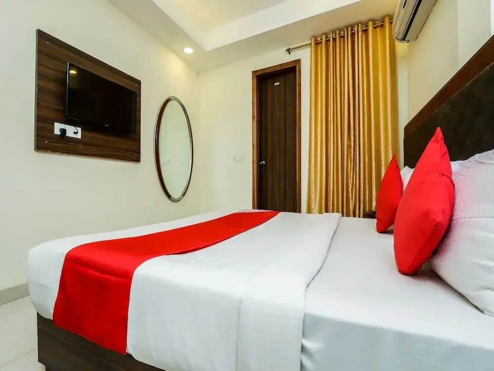 Hotel Moreton - photo 2