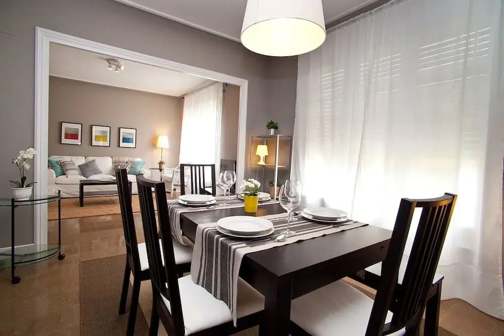 Cute & Spacious Eixample Apartment - photo 15