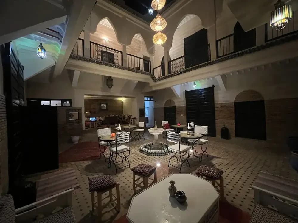 Riad Adraoui - photo 25