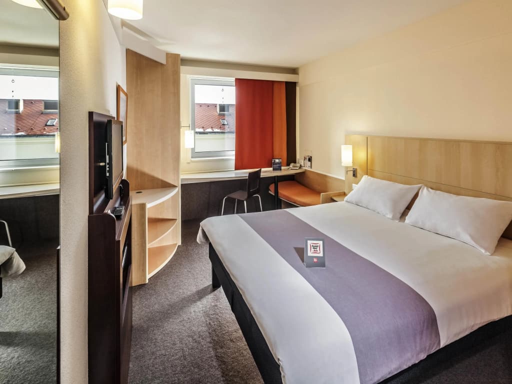 ibis Praha Old Town - photo 4