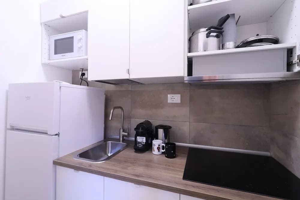 Piazza Navona Apartments - photo 15