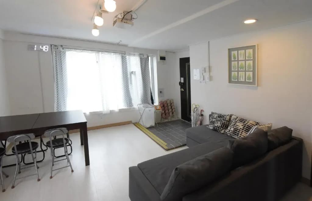 David House - photo 11