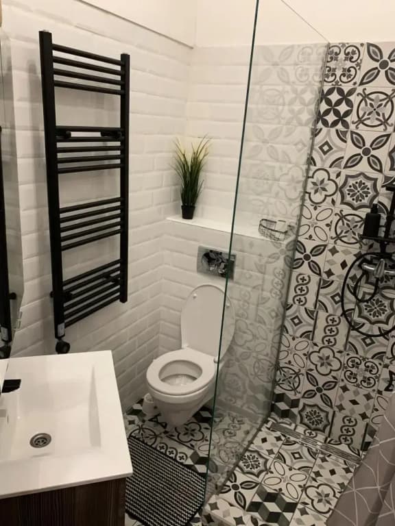 Heroes Square Apartment - photo 7