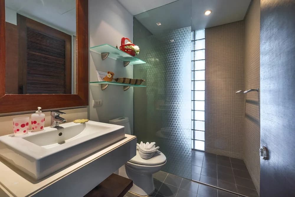 Luxury Penthouse Condo - photo 7