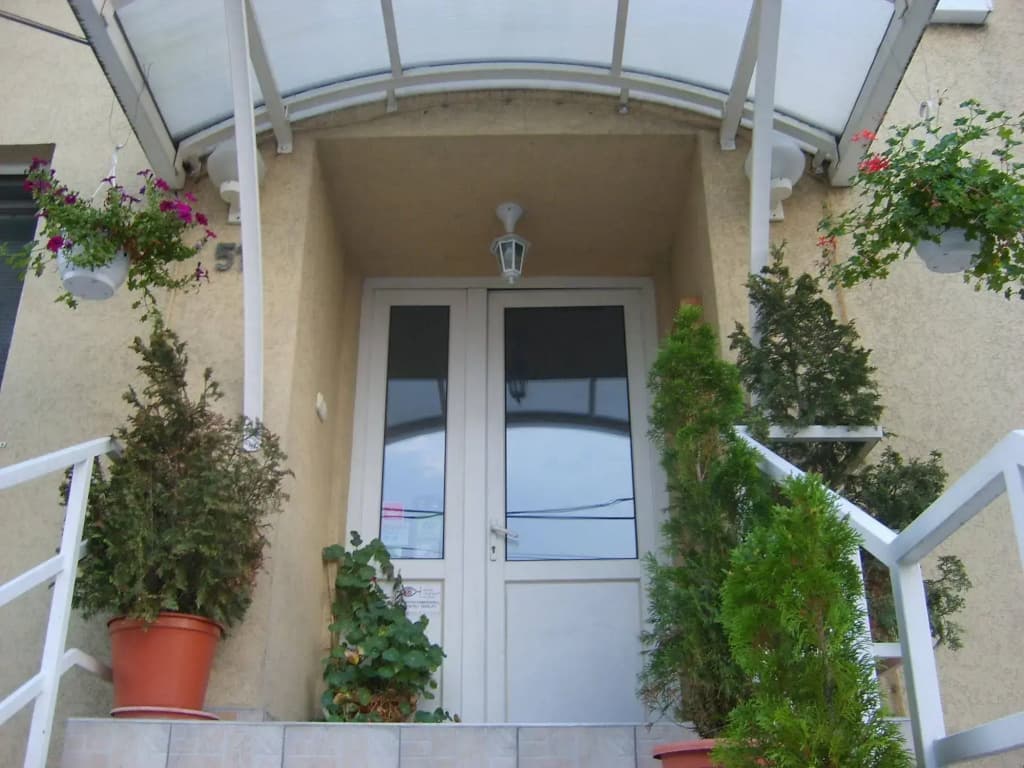 Irini Panzio - photo 13