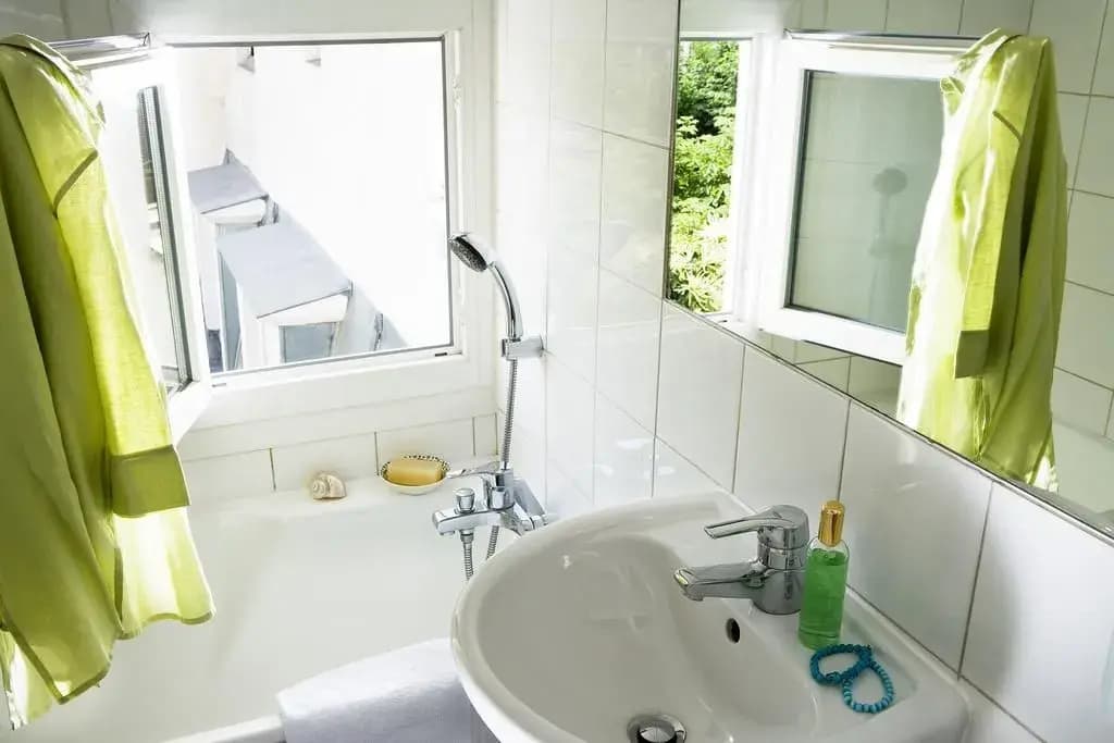 Hotel La Canopee - photo 9