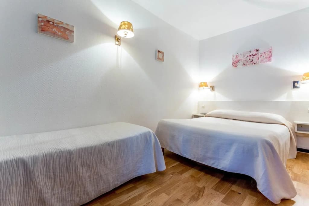 Victory Hotel Galou - photo 4