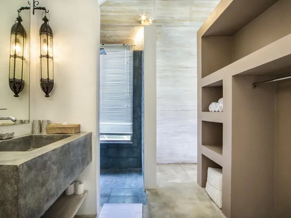 Peaceful Affordable 3 Bedrooms Private Pool Villa Near Seminyak - photo 14